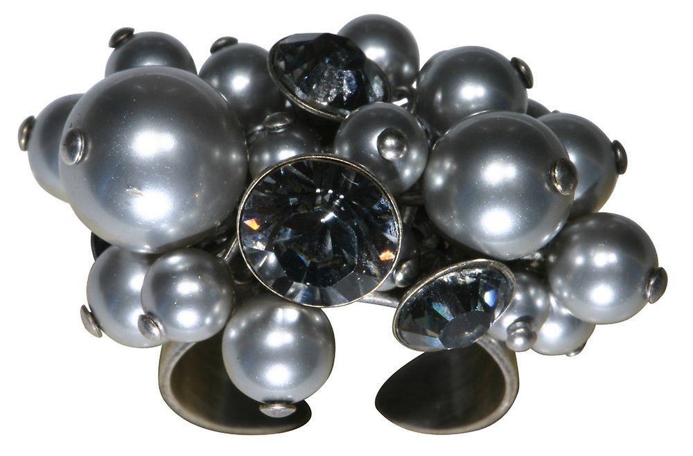 Pearl Shadow